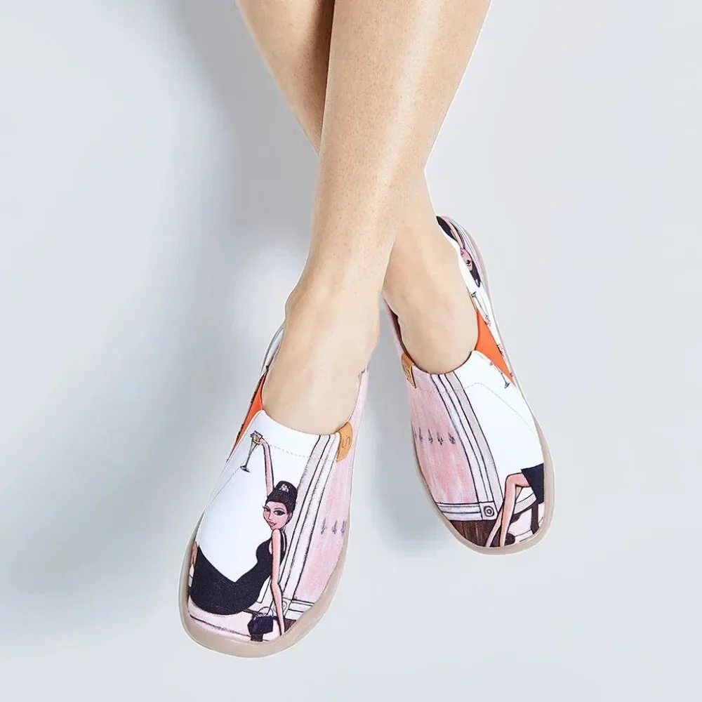 UIN Art Painted Travel Shoes Women 9 Slip On Casual Canvas The Little Dress Pink - Picture 12 of 12